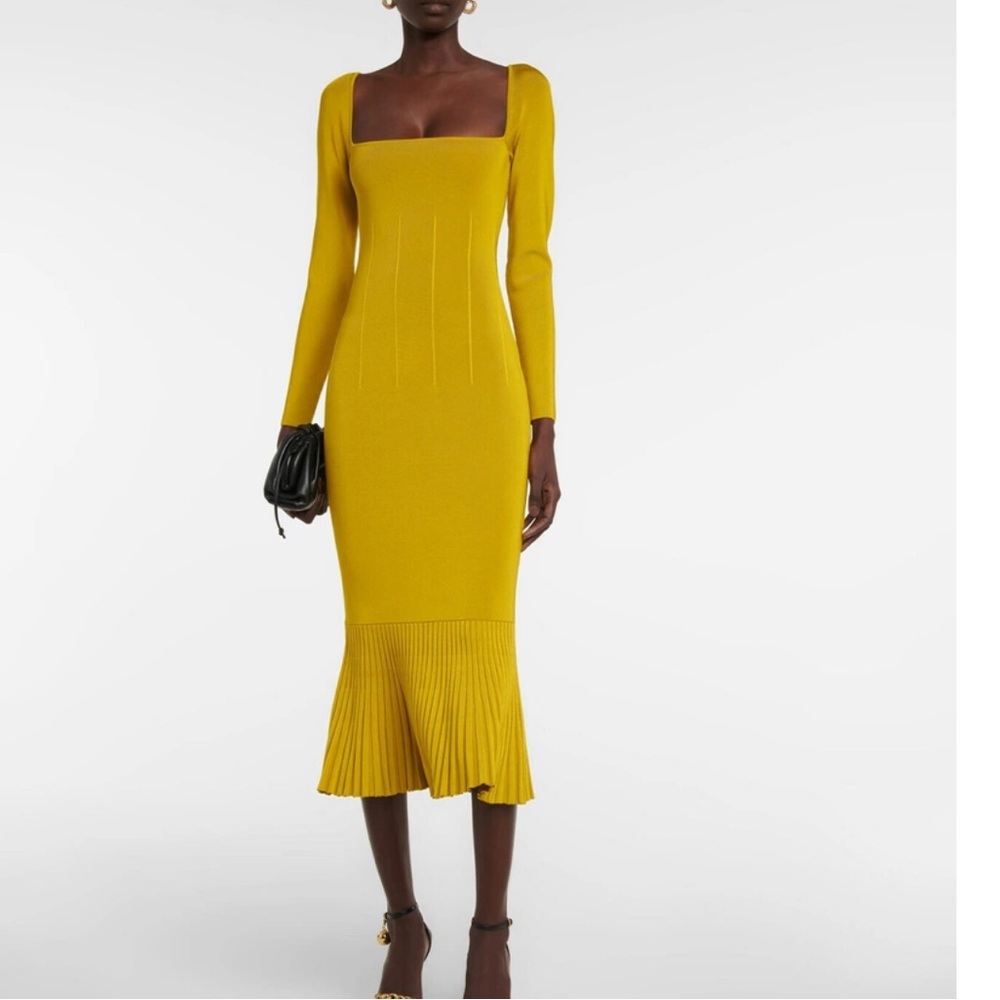 Olive-Gold Square Neck Midi Dress - Picture 4 of 7